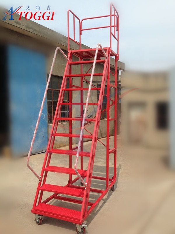 4-Step Rolling Steel Ladder with 1.5m High Platform 200KG Capacity Powder Coated Finish Warehouse Use