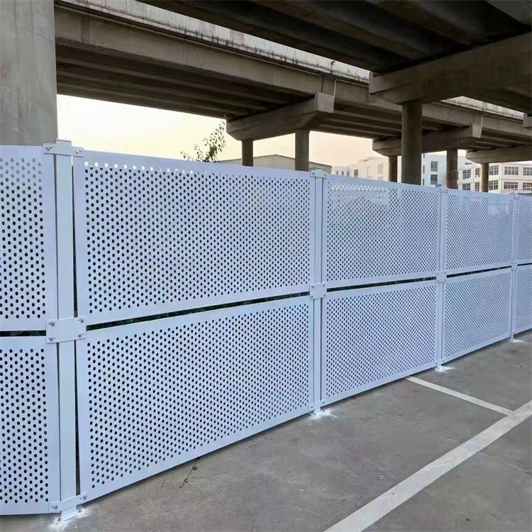 Perforated Steel Isolation Fence, Breathable Workshop Partition Barrier for Factory Area Separation
