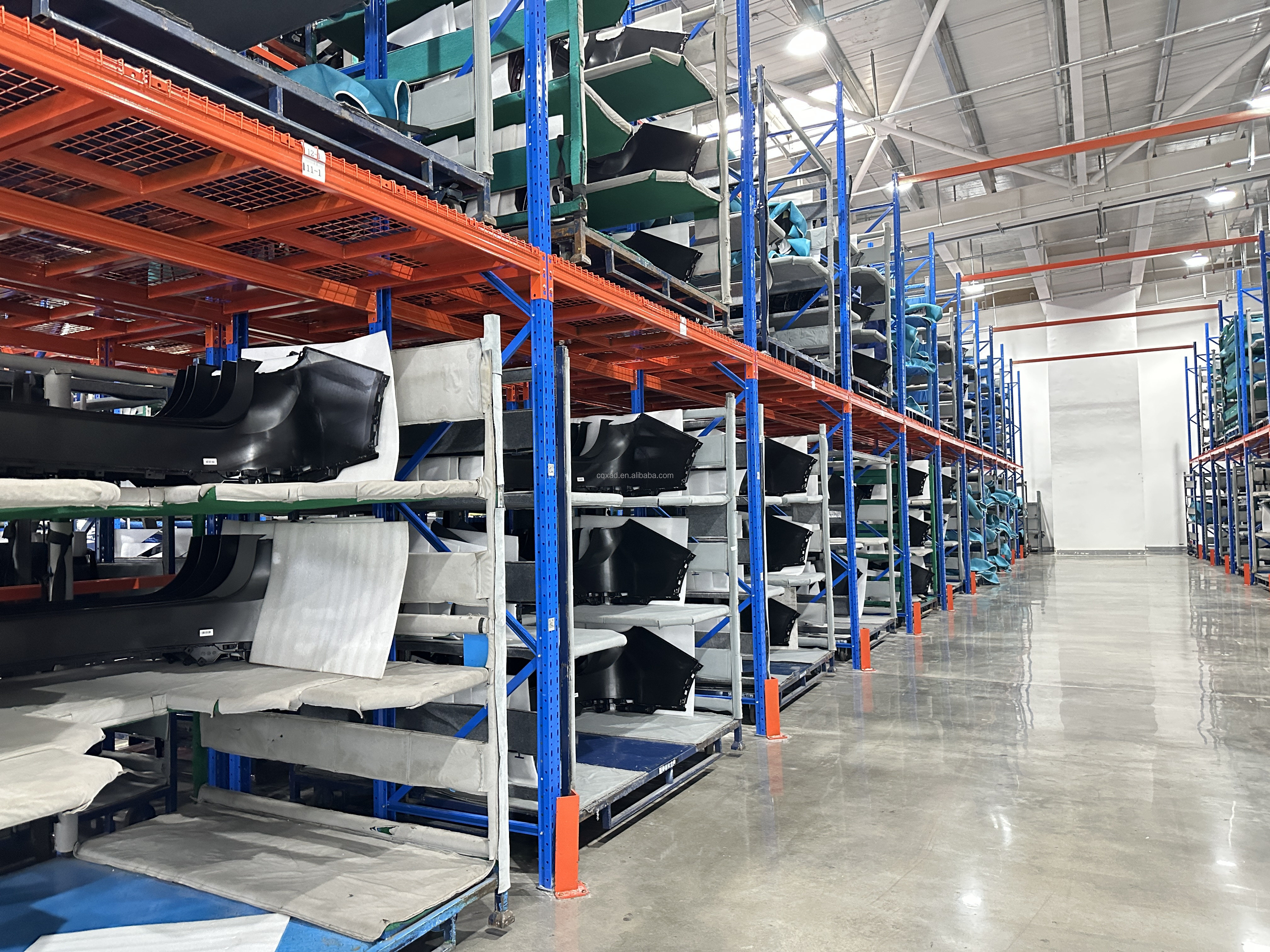 Modern Durable Stainless Steel 3-Layer Adjustable Heavy Duty Mobile Rack Unit for General Purpose Shop Warehouse Storage System