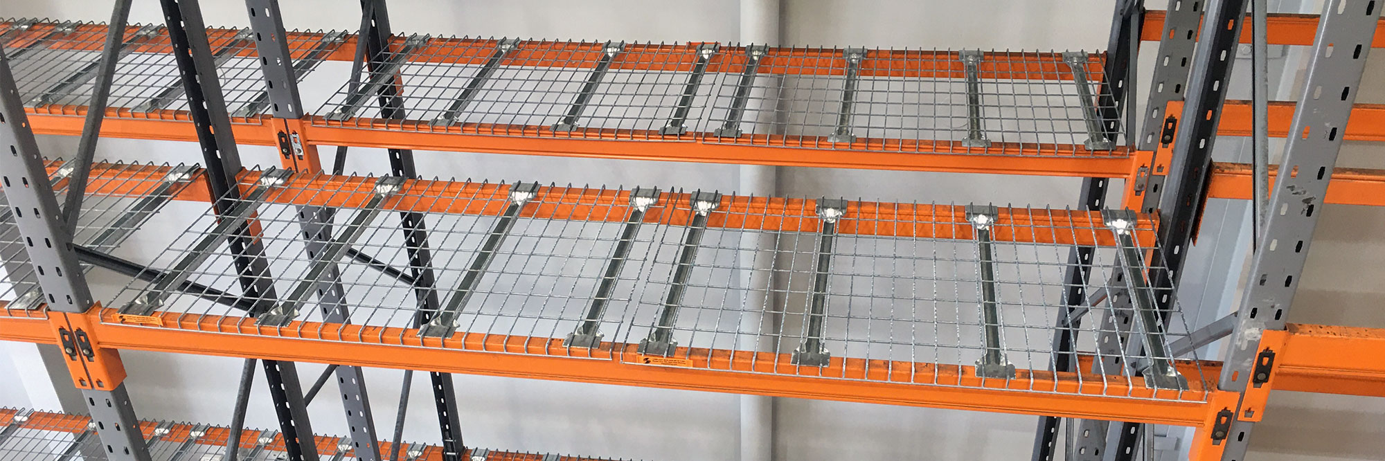 Wire Mesh Decking Features