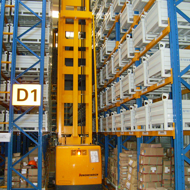 Narrow Aisle Rack Warehouse Application